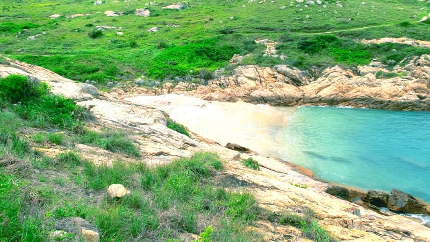 南角咀附近的迷你海灘